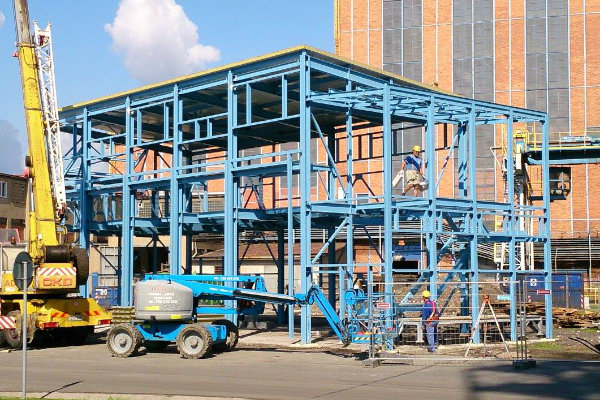 Construction of steel structure of the hall used by the investor Dalkia Česká republika, a.s. for technological purposes was realized in Ostrava Třebovice.